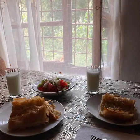 Homestay Goni
